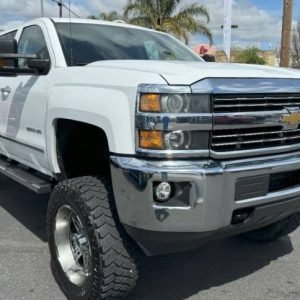 2015 Chevrolet Silverado 2500HD LTZ Crew Cab Standard Box 4WD