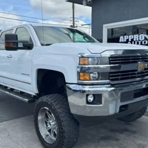 2015 Chevrolet Silverado 2500HD LTZ Crew Cab Standard Box 4WD