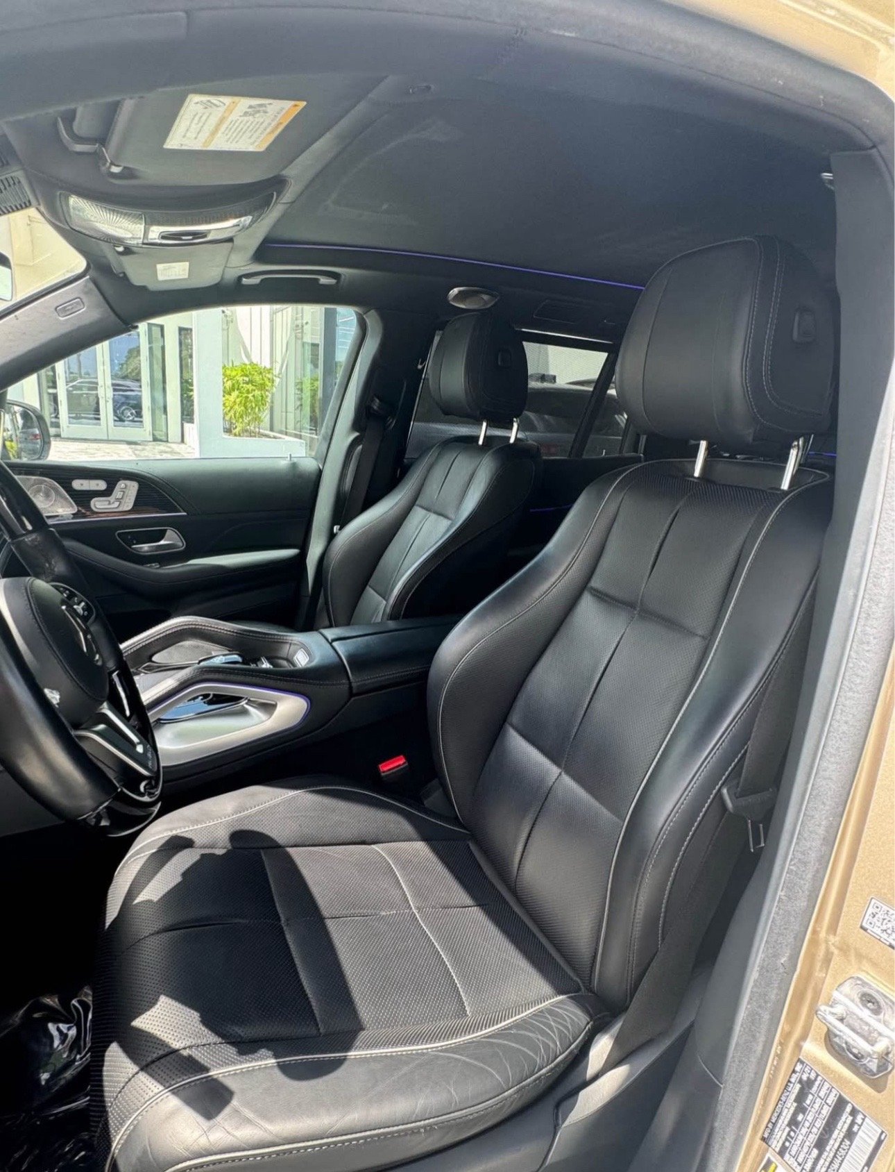 snaptik_7526714378742172942_5