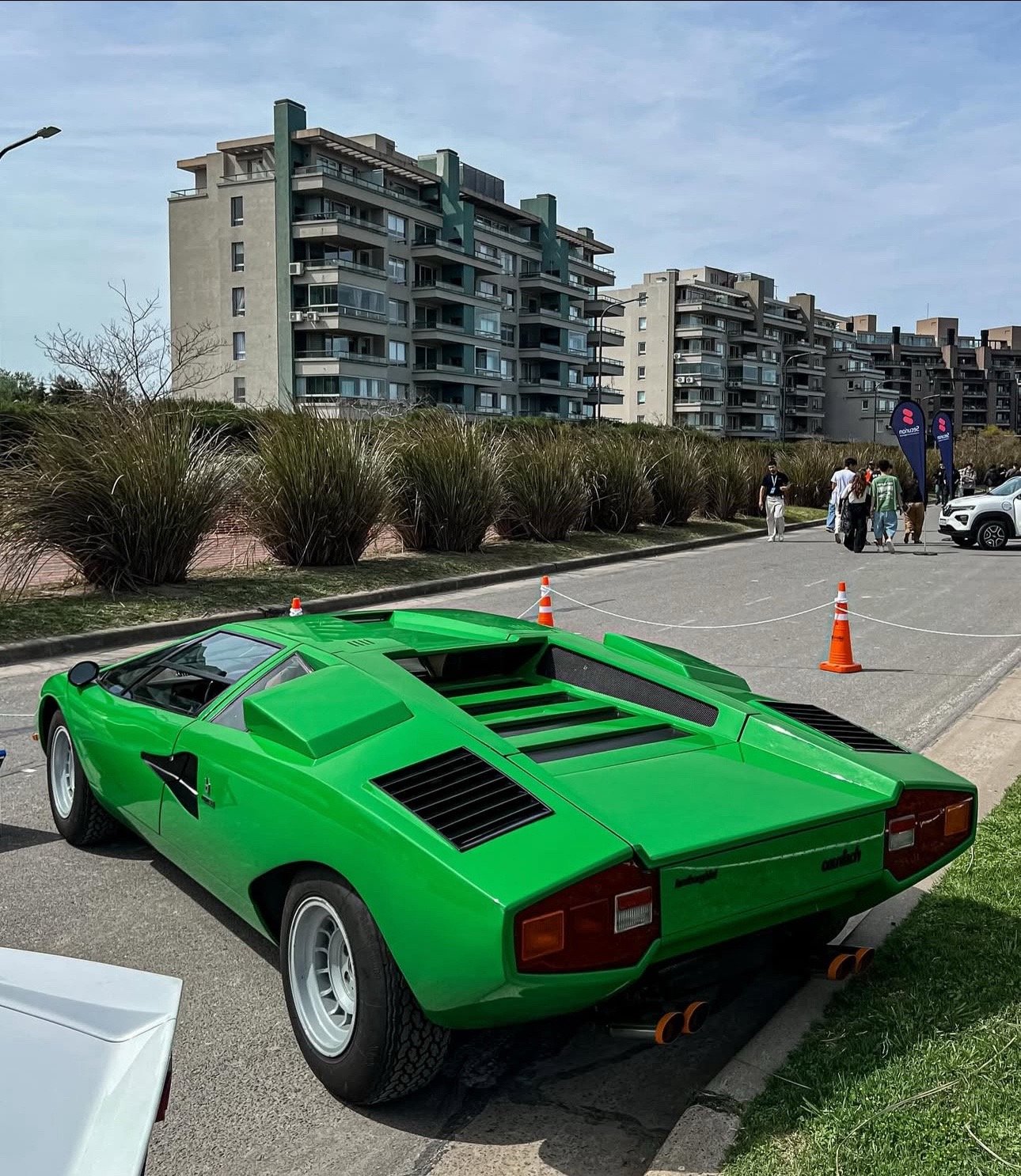 snaptik_7550515848511900942_1