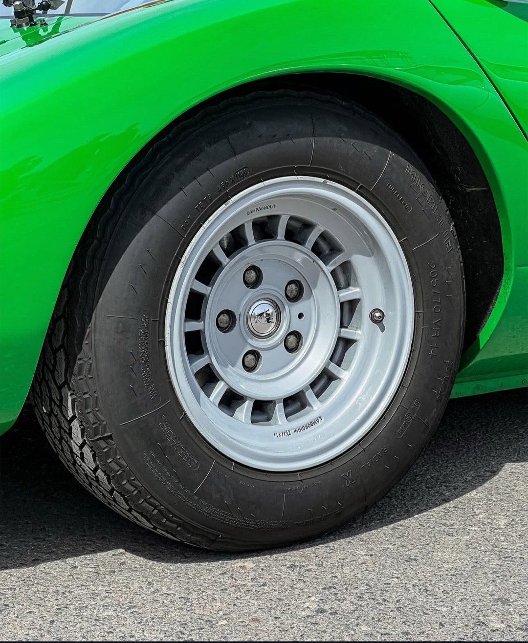 snaptik_7550515848511900942_7