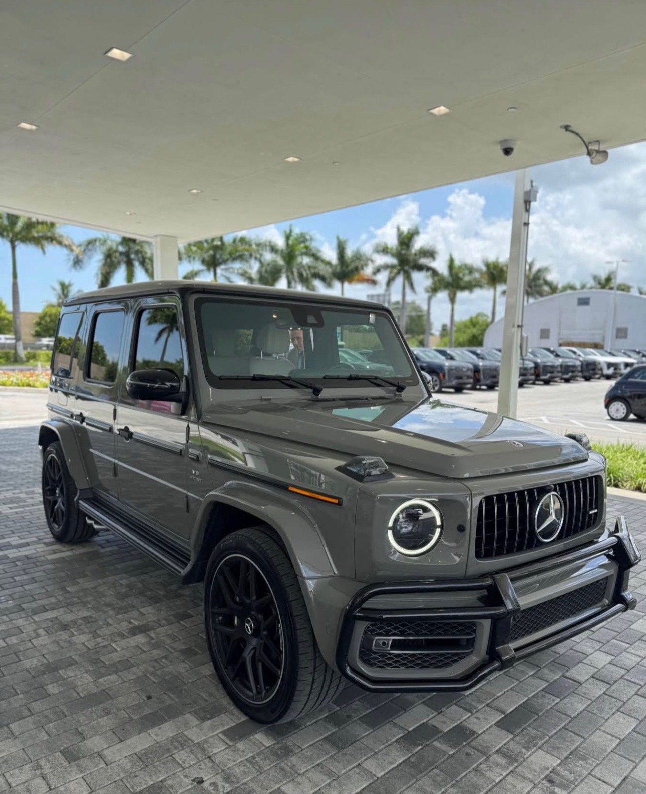 snaptik_7555664834554121527_2