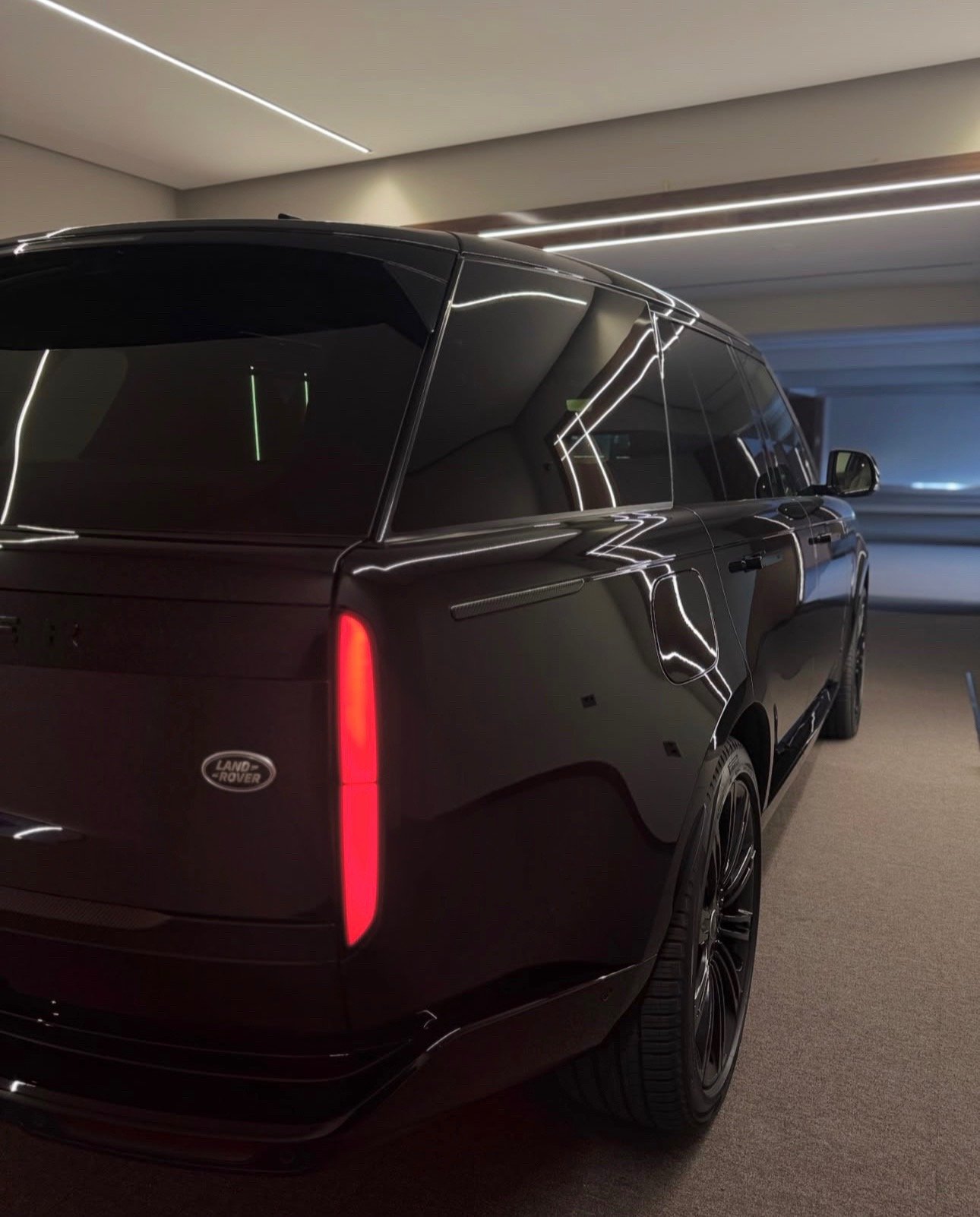 snaptik_7556386992347565367_6